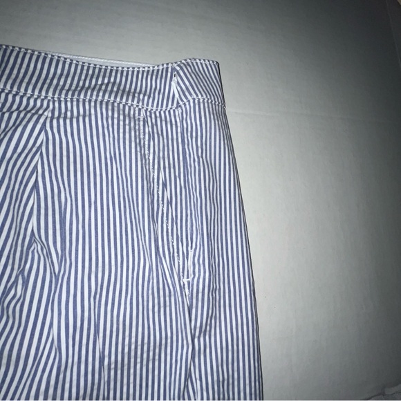 Brooks Brothers Blue and White Striped Shorts Size 6 - Picture 13 of 13